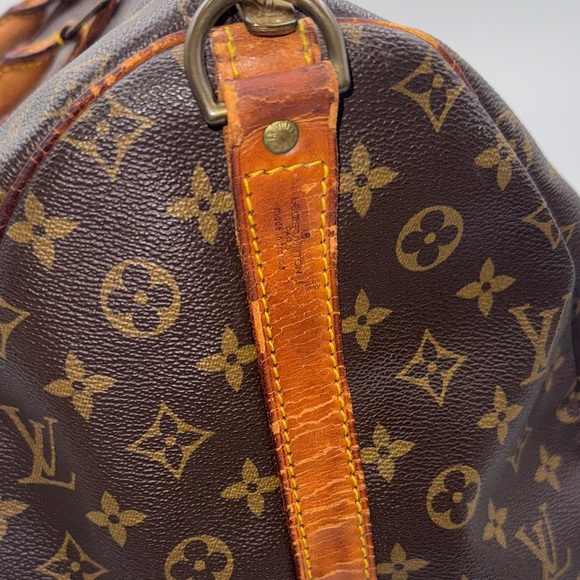Louis Vuitton Keepall 55 Monogram Canvas Travel Duffel Bag - Picture 6 of 16